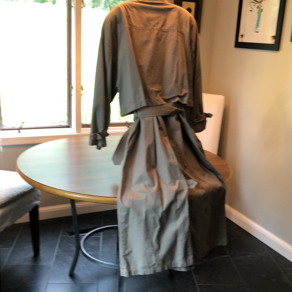 Escada Raincoat - image 6